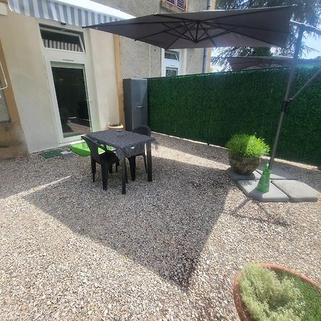 Appartement Daisy Champetre #Terrasse #Clim #Parking à Irigny Extérieur photo